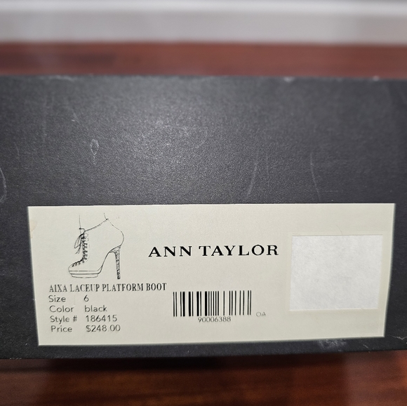 Ann Taylor Aixa Lace up Platform Boot - Picture 6 of 6